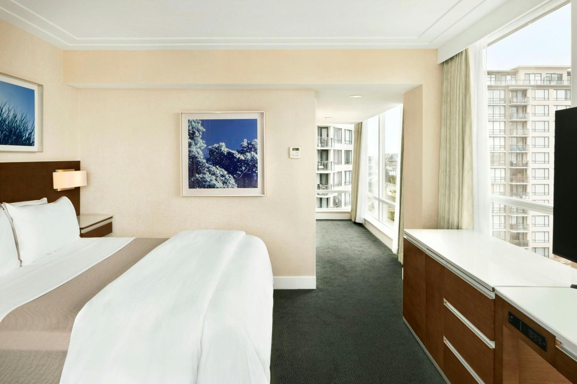 เดอะ เวสทิน วอลล์ เซ็นเตอร์ แวนคูเวอร์แอร์พอร์ต Hotel ริชมอนด์ ภายนอก รูปภาพ